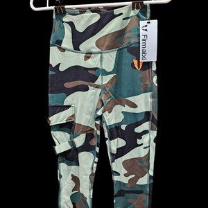 Firmabs – Scrunch butt cargo leggings, Super Cute XS, NEW with TAGS